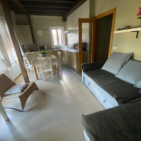 Refitoleria Apartamentos Segovia Exterior foto